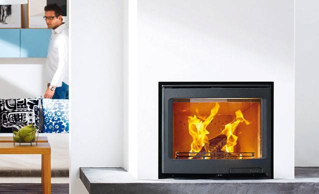 Insert à bois Contura i5, petite taille 